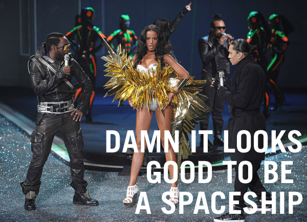 Selita-Ebanks-spacemen-vsfs Selita-Ebanks-spacemen-vsfs