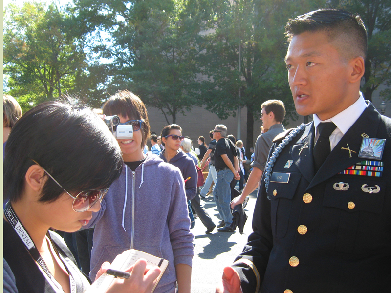 2-katrina-dan-choi-equality-march