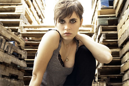 Queer Music Party: Tegan & Sara’s ALLIGATOR VIDEO, Kaki King, Sarah Slaton, Ke$ha, Bitch, Gaga, Nicki Minaj & More