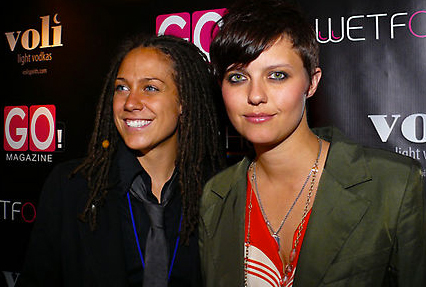sarah-croce-kim-stolz