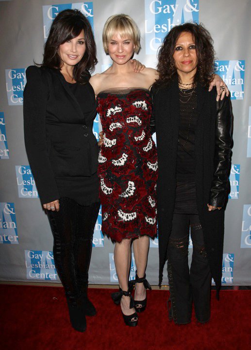 Gina Gershon Linda Perry Renee Zellweger