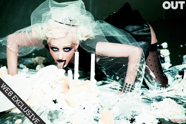 Christina Aguilera: Girls Are Pretty, Crazy, Fun, But Nothing Compares to Penis