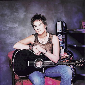 maryGauthier_070118040511022_wideweb__300x298