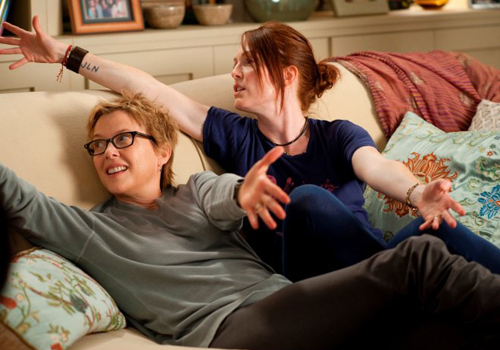 Why Lesbians & ‘Queer-Radical Types’ Won’t Object to “The Kids Are All Right”