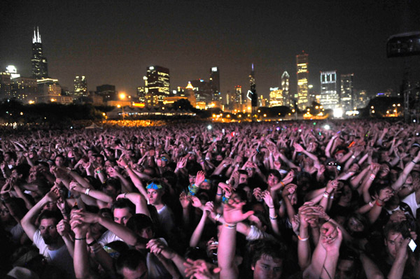 crowd