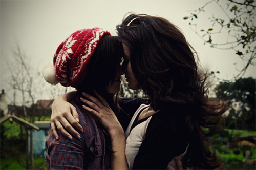 hat cuddler