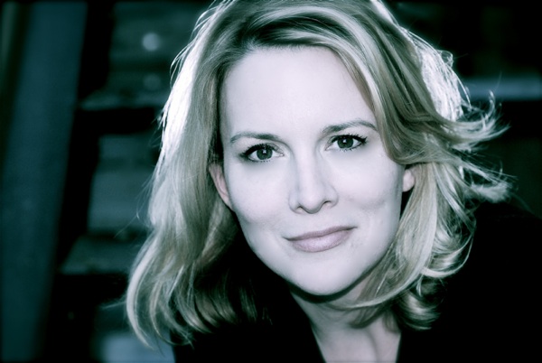 Laurel Holloman