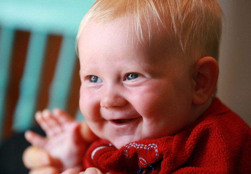 Canadian Parents Raise Gender-Neutral Baby by Not Revealing Its Sex