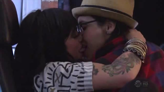 7a-makin-out