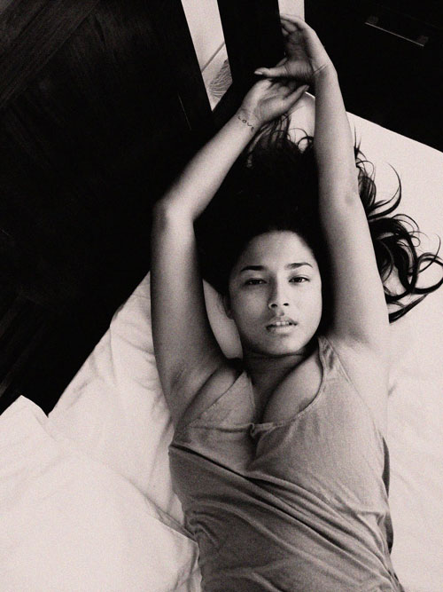 girl-in-bed