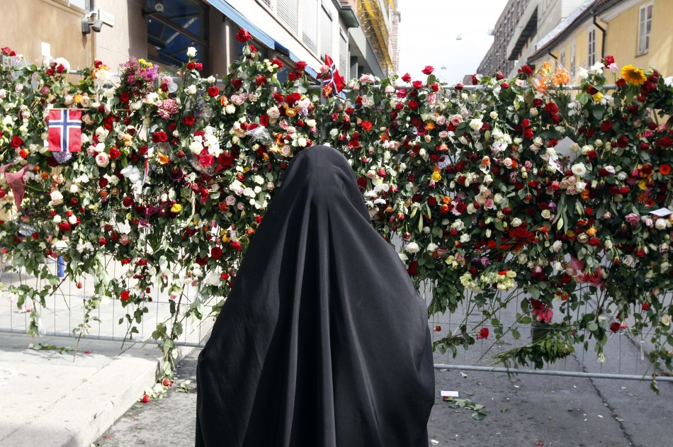 137888-norway-mourns