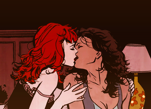 Let’s Talk About Lesbian Batwoman Some More
