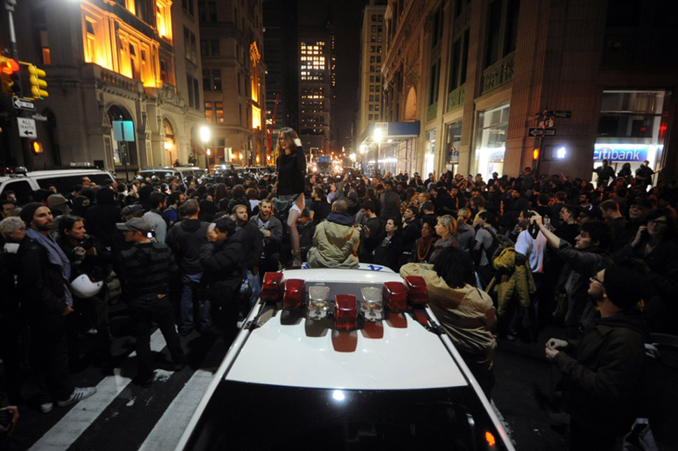 NYPD Raids Zuccotti Park, Evicting Occupy Wall Street Encampment and Enraging Many