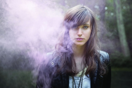 Autostraddle Exclusive: Holly Miranda Covers The Deftones’ “Passenger” For You