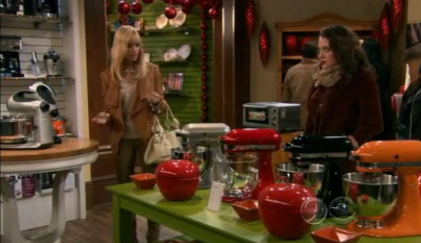 “2 Broke Girls” And The Very Christmas Thanksgiving