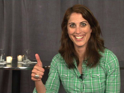 Erin Foley’s “Lower The Bar” Keeps the Bar High for Lesbian Comedy