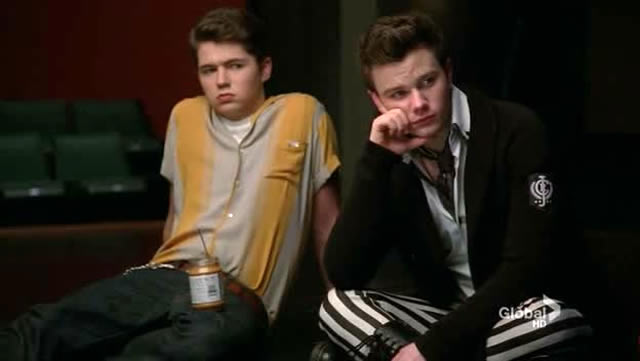 9b-they-even-look-bored