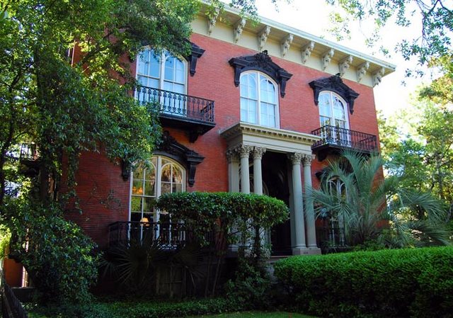 8MercerHaus