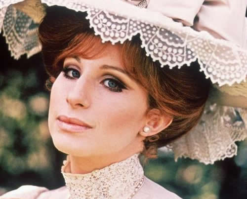 6 Bizarre Barbra Streisand Performances That Are Weirdly Endearing