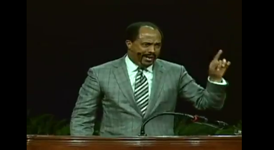 VIDEO: Texas Baptist Pastor Defends Obama’s Gay Marriage Position, Suggests Anti-Gays “Take A Chill Pill”