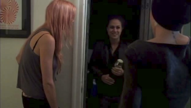 8a-FUCK-YEAH-SARAH-CROCE