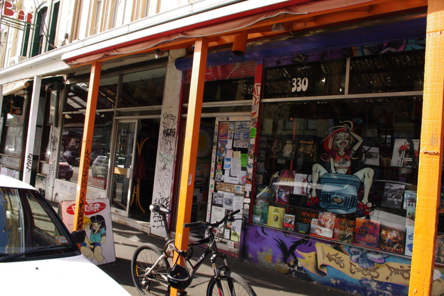 POLYESTER MELBOURNE