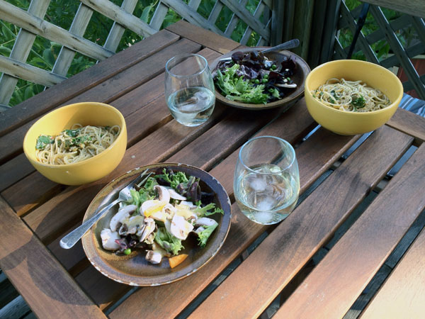 clam-pasta-dinner