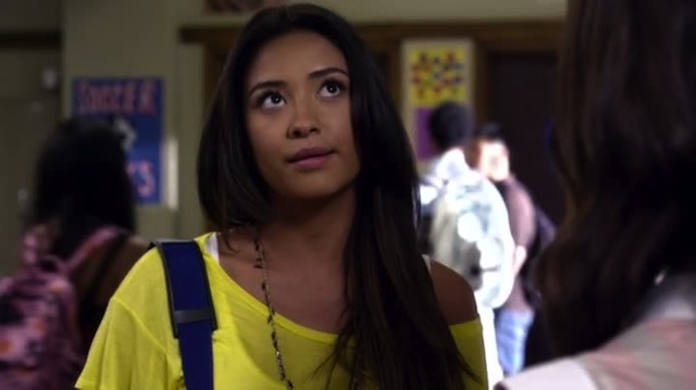 emily looks even hotter rolling her eyes