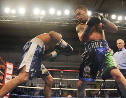 Closet Door Is Gay Boxer Orlando Cruz’s Tenth Knockout