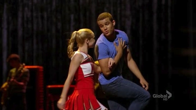 7c-glee-season-four-everyone