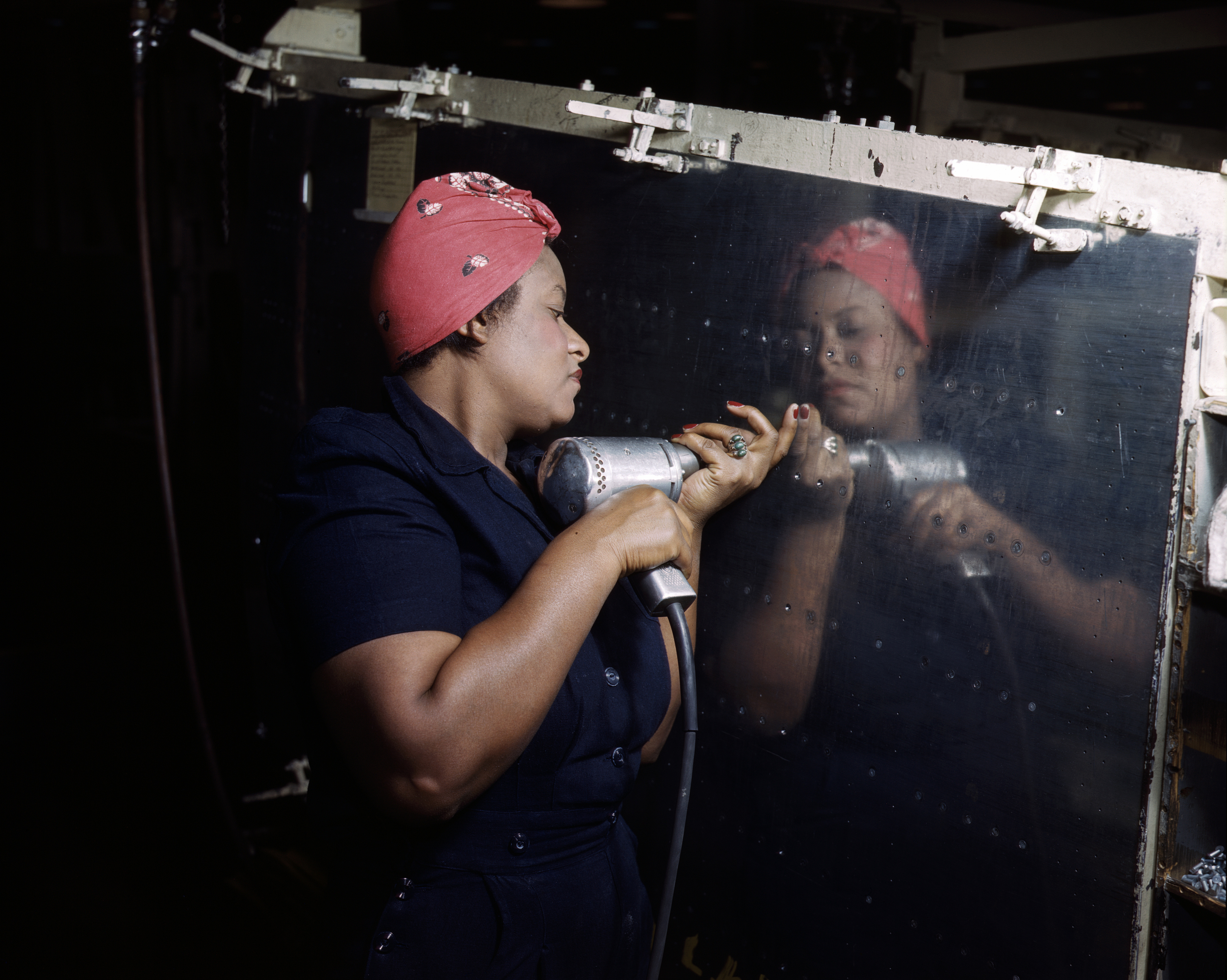 Rosie_the_Riveter_(Vultee)_DS