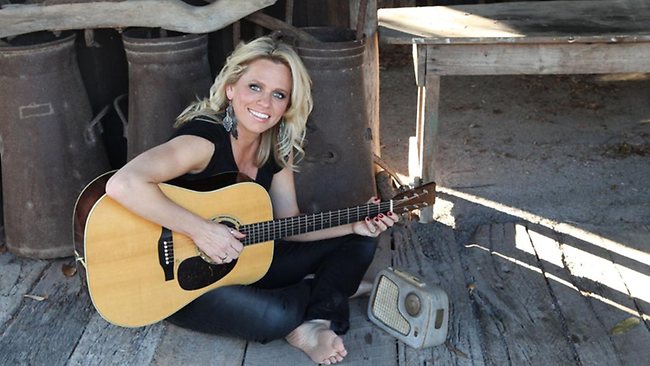 beccy-cole