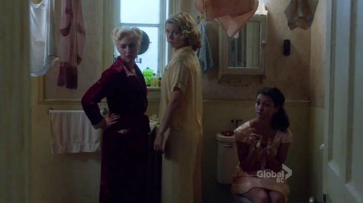 what did we say about emptying your diva cup in the bathtub
