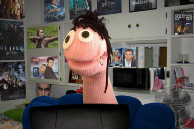 Sockpuppet Theatre Turns Internet Drama Into High Comedy