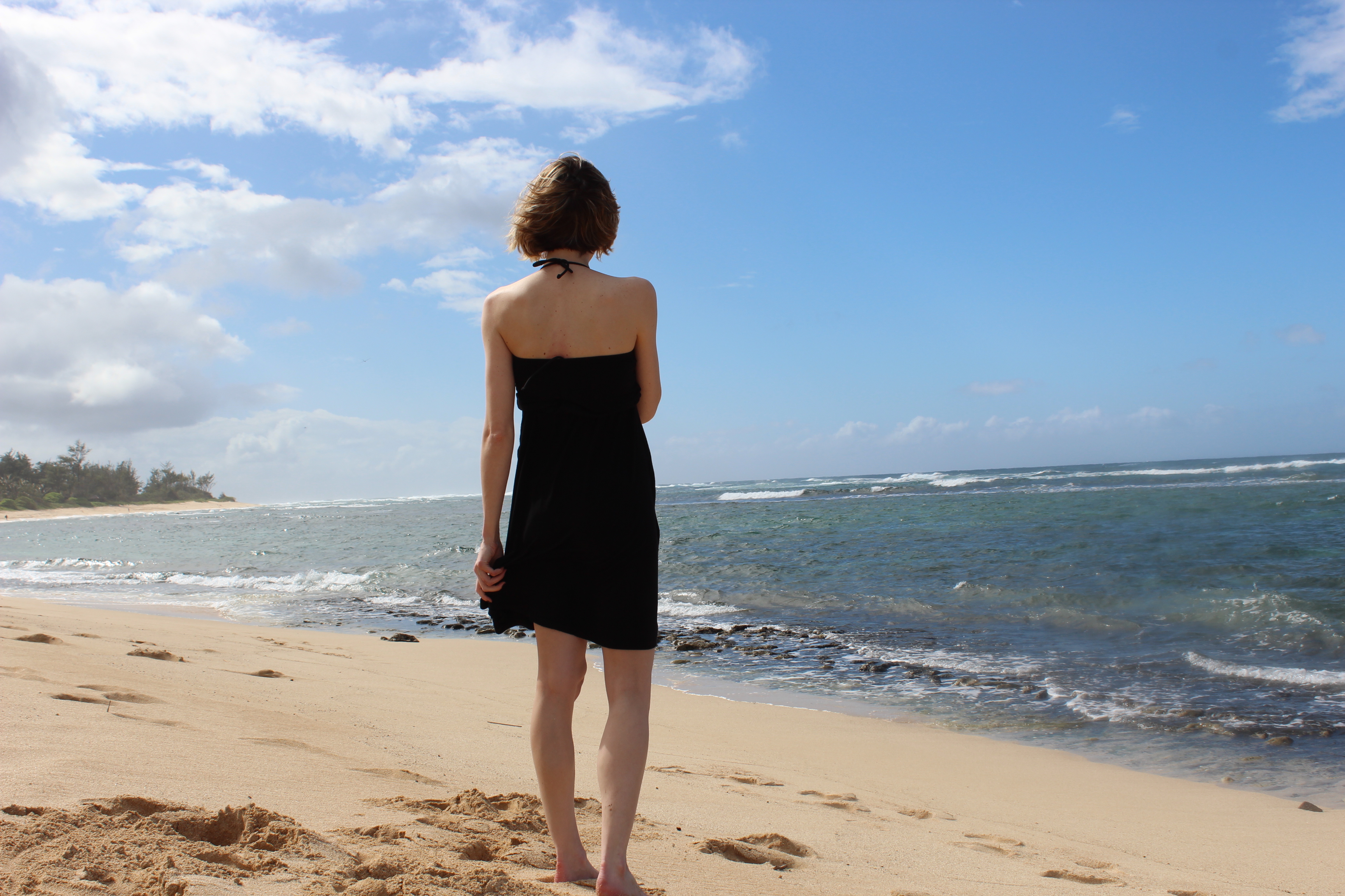 Girl-on-World: Aloha Spirit Fingers In The Hawaiian Sky