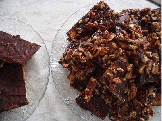 Get Baked for Passover: Matzo Caramel Crunch