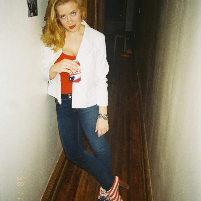 Maile, 20