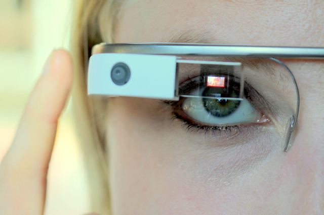 Date With A Google Glasshole: Cyborg Dating 101, A Report From The Field