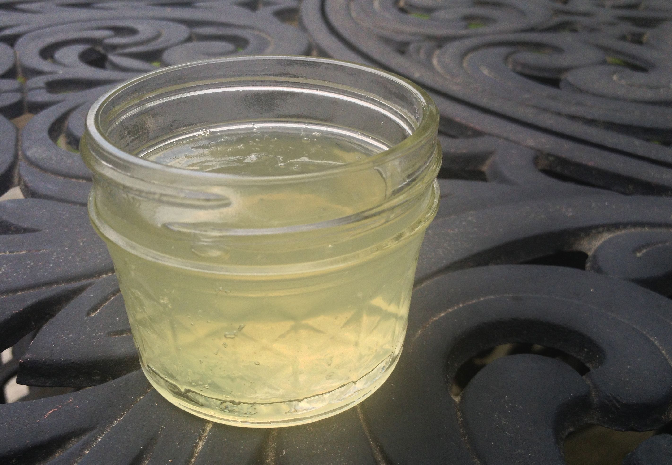 DIY Beauty Bar: Flaxseed Gel For All Your Coiffure Needs