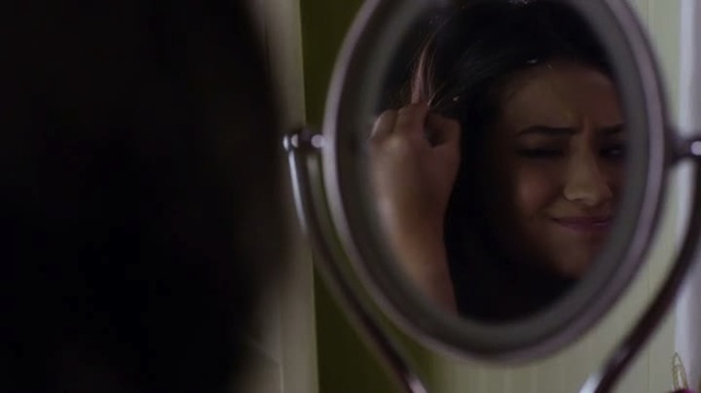 Don't pull my hair. Don't pull my hair. PULL MY HAIR!