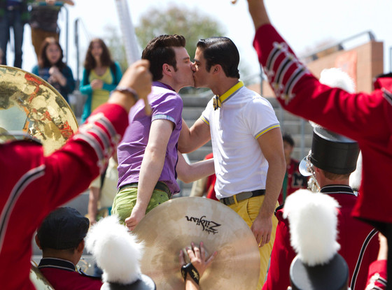 Glee Episode 501 Recap: Love Love Love Gay Love