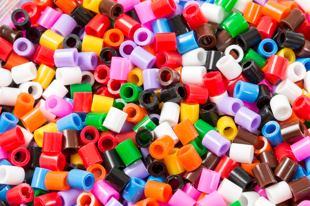 Your Childhood Lives On In Perler Beads: 40 Nerdy 8-Bit Patterns