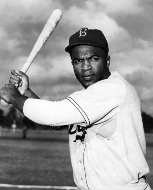 jackie-robinson-01