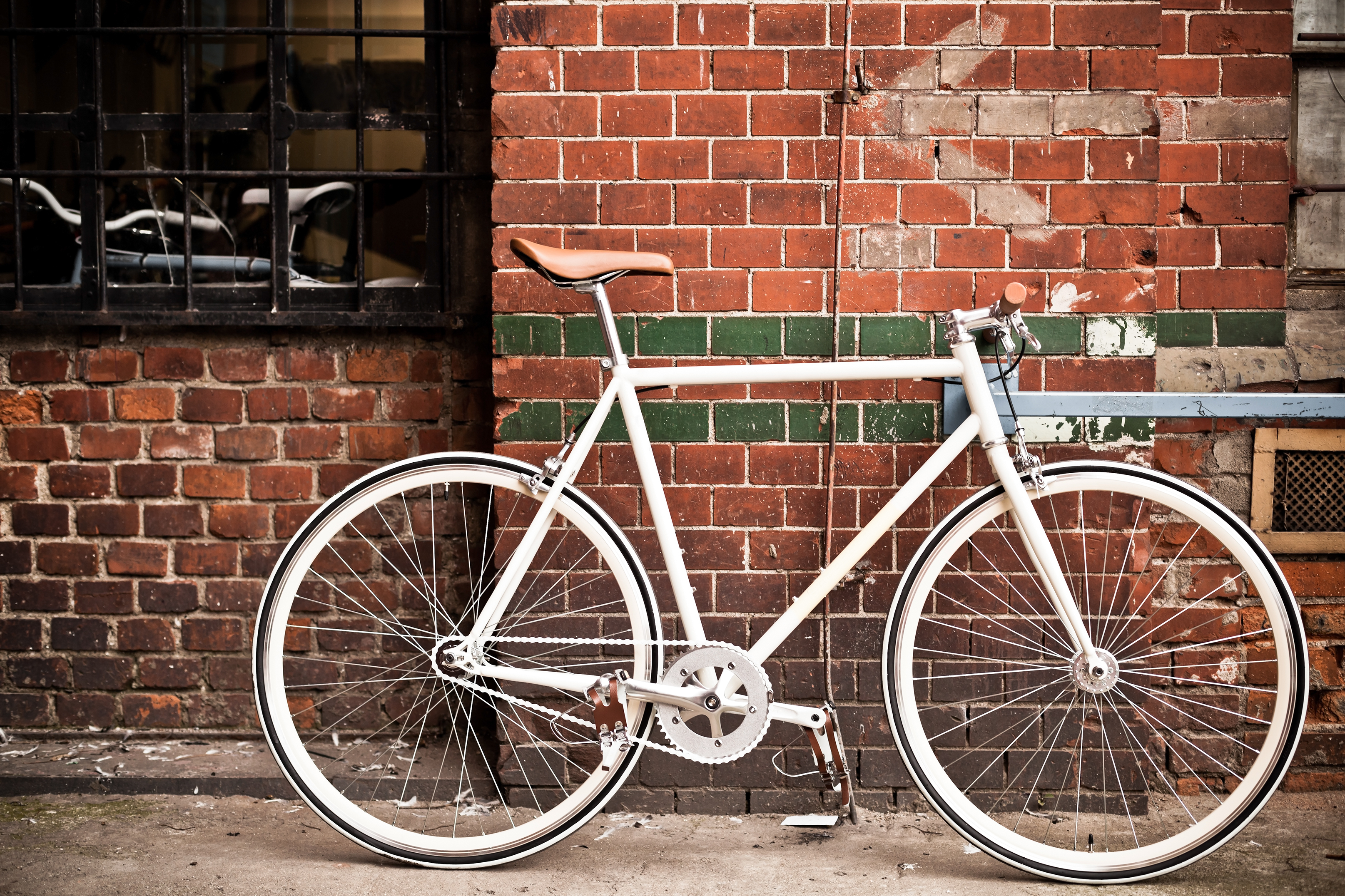 Holigay Gift Guide 2013: Gifts For The Cyclist Who Has It All