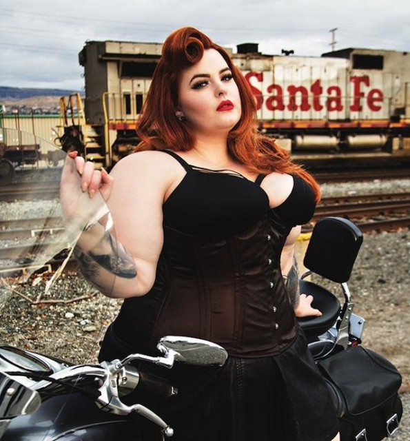 via curvy cutie central