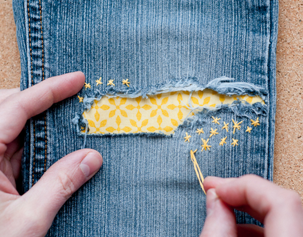 Mend A Thing: Drawstrings, Jeans and Torn Linings