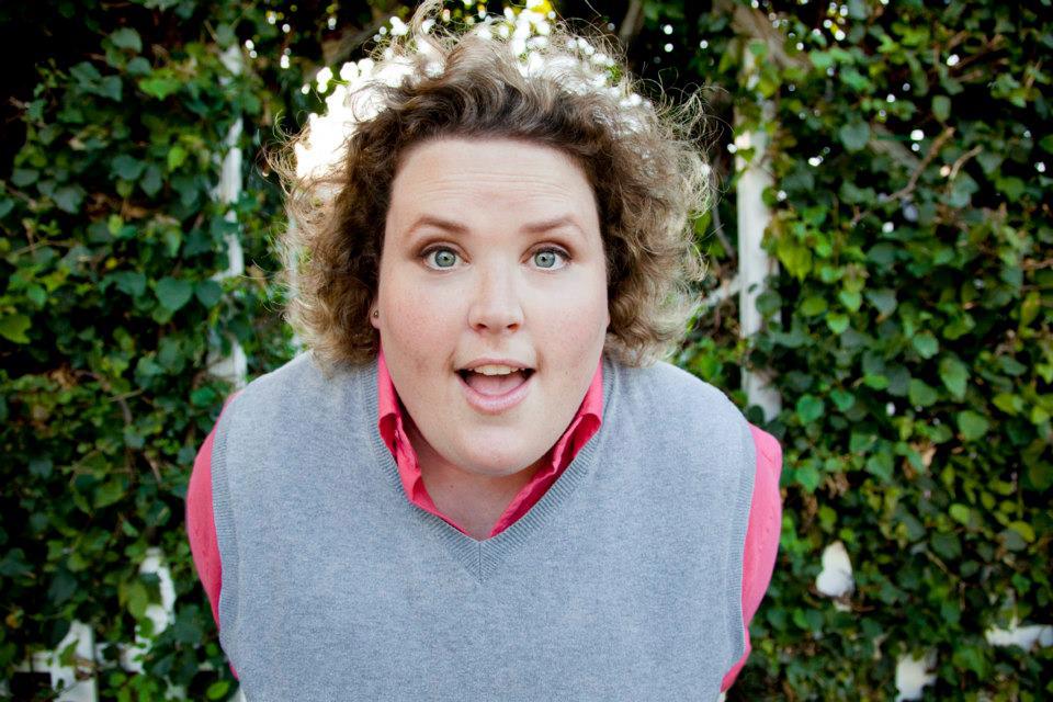 Sunday Funday, Evan Rachel Wood Bisexual, and Fortune Feimster Are Ladies Against Humanity