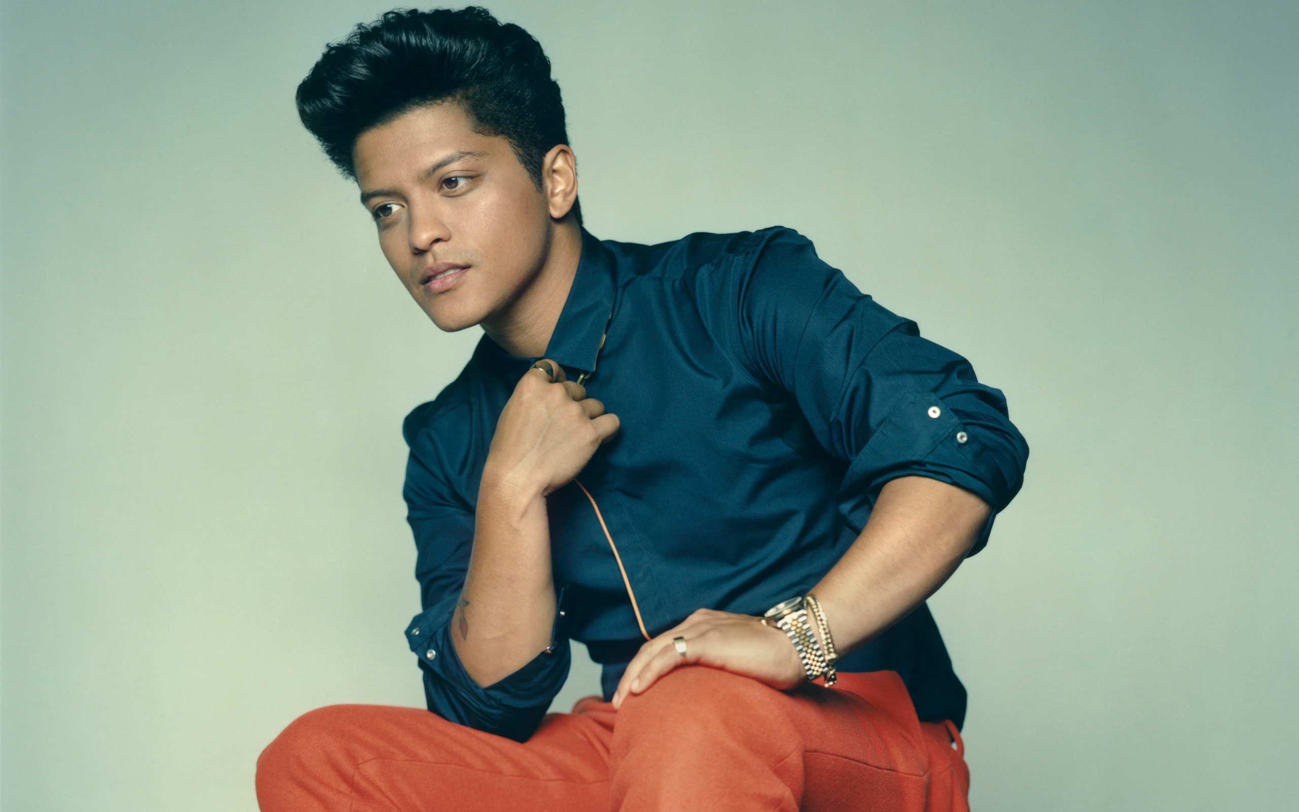 FRIDAY OPEN THREAD: Tell Me What You’re Listening To So I Can Stop Listening to Bruno Mars