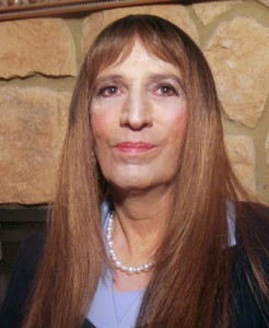 via hunginthemiddle.com