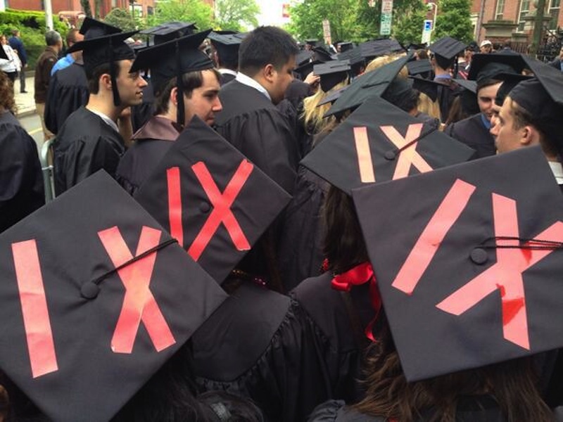 Also.Also.Also: La Roux Challenges Women’s Colleges and Other Stories We Missed This Week